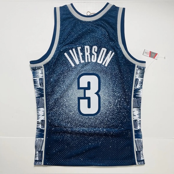 Mitchell & Ness Allen Iverson Georgetown Hoyas NCAA College Jersey Men’s sizes - Picture 2 of 3